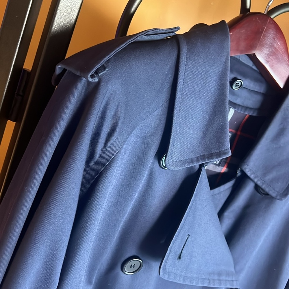BURBERRY’S of London Men's Navy Blue Trench Coat - Picture 2 of 16